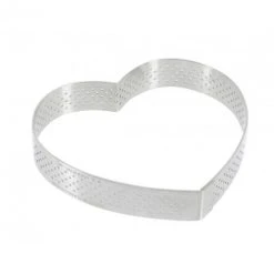 De gros ???? Cercle perforé forme coeur ø 12 cm de L'école Valrhona par De Buyer ????