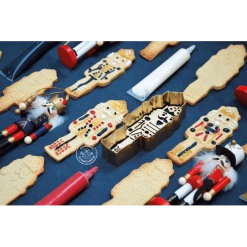 Vente flash ???? Kit Biscuit Casse Noisette 12,8 cm Scrapcooking ???? -Patisse Magasin kit biscuit casse noisette 128 cm scrapcooking 2